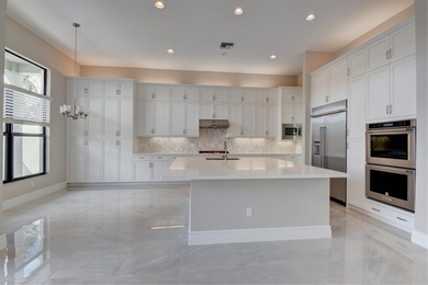 Beautiful Annabelle Model with Pool & Spa on a Spectacular - photo 11