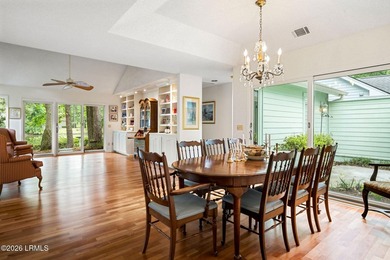 Tucked beneath a canopy of moss-draped oaks in the prestigious - photo 14