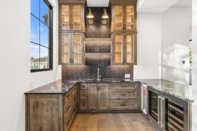 240 La Serena Loop has been meticulously designed, every detail - photo 17