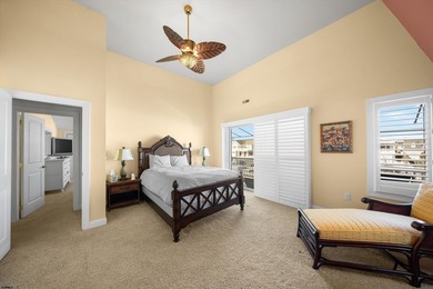 VIEWS, VIEWS, VIEWS! Spectacular LAGOON-front living in the - photo 20