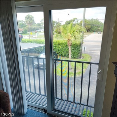 Very Large Condo w/Great Floor Plan - Largest Unit In Complex * - photo 23