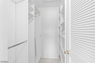 Very Large Condo w/Great Floor Plan - Largest Unit In Complex * - photo 24