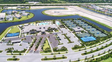 Beautiful Annabelle Model with Pool & Spa on a Spectacular - photo 53