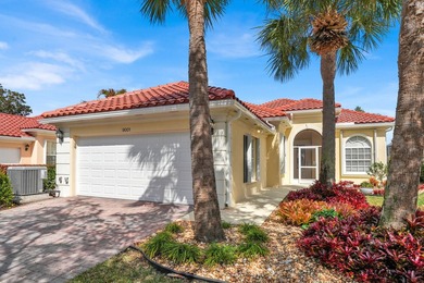 (private lake, pond, coastal) Home For Sale in Hobe Sound Florida
