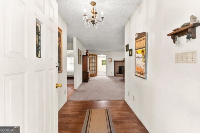 SPRAWLING RANCH ON 3.43-/+ PRIVATE ACRES, BONUS ROOM + OFFICE + - photo 6