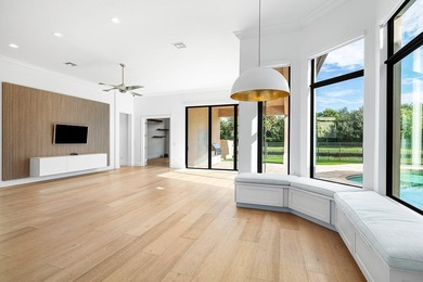 This beautifully renovated Belvedere model located in the - photo 8