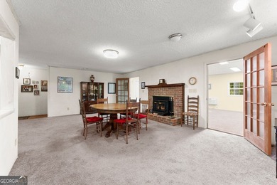 SPRAWLING RANCH ON 3.43-/+ PRIVATE ACRES, BONUS ROOM + OFFICE + - photo 9