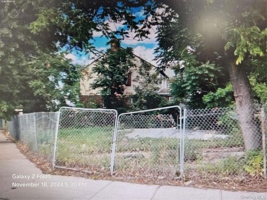 A Beautiful and great corner land on Francis Lewis Blvd with the - photo 4