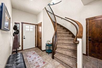 Welcome to The Tree House at Avondale Lane, a one-of-a-kind - photo 8