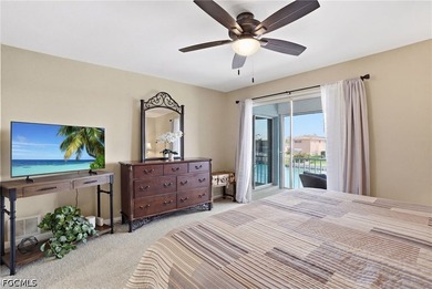 Sun-drenched, waterfront-inspired living meets the vibrant - photo 15