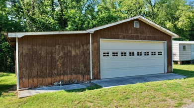 Welcome to The Hideaway! Charming brick ranch offering the - photo 16