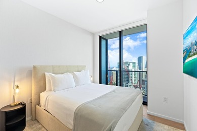 Experience modern luxury living in the heart of Miami! This - photo 30