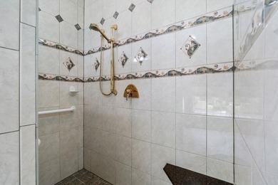 Introducing a rare opportunity to own a meticulously maintained - photo 33