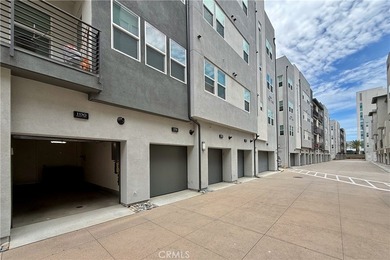 Welcome to 1130 S. Urbana Street, an exceptional single-story - photo 40