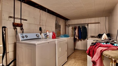 Welcome to The Hideaway! Charming brick ranch offering the - photo 48
