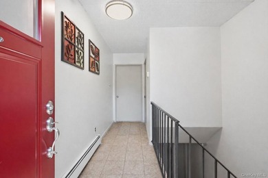 Move-In Ready Brick Multi-Family Duplex in the Longwood Section - photo 3