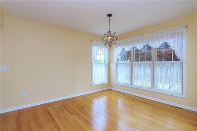 Tastefully decorated 3 Bedroom Ranch with 2 full baths. Tray - photo 16