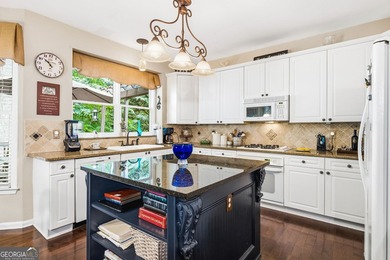 Lovely 5br. 4 ba. Johns Creek home with a floor plan that evokes - photo 16