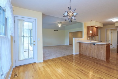 Tastefully decorated 3 Bedroom Ranch with 2 full baths. Tray - photo 18