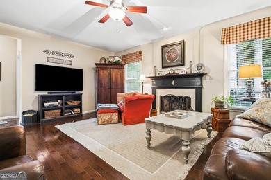 Lovely 5br. 4 ba. Johns Creek home with a floor plan that evokes - photo 18