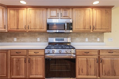 Tastefully decorated 3 Bedroom Ranch with 2 full baths. Tray - photo 22