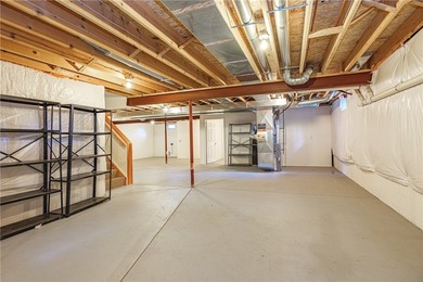 Tastefully decorated 3 Bedroom Ranch with 2 full baths. Tray - photo 35