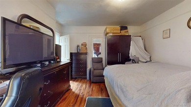 Nestled on a quiet block in the heart of Flatlands, this - photo 35