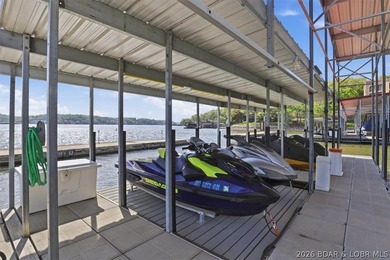 Lakefront Penthouse offers a rare 18 x 48 boat slip, partially - photo 36
