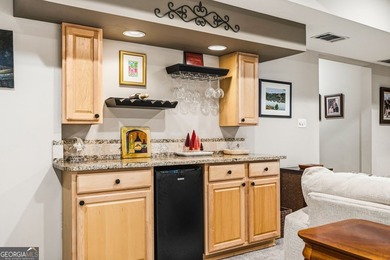 Lovely 5br. 4 ba. Johns Creek home with a floor plan that evokes - photo 43