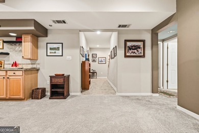 Lovely 5br. 4 ba. Johns Creek home with a floor plan that evokes - photo 44