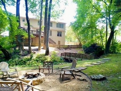 Lovely 5br. 4 ba. Johns Creek home with a floor plan that evokes - photo 50