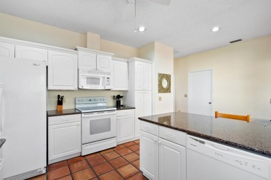 Located on a quiet cul-de-sac in the heart of Mariner Sands - photo 16