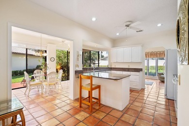 Located on a quiet cul-de-sac in the heart of Mariner Sands - photo 18