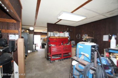 Check out this very rare & unique property / opportunity. 3.5 - photo 21