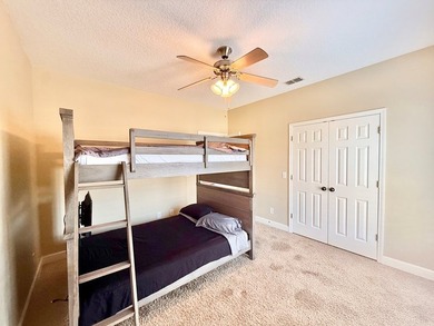 Welcome to your private lakefront retreat in Baymeadows Estates! - photo 23