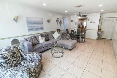 Charming Home with Attached Studio in Vibrant West Palm Beach - photo 6
