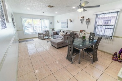 Charming Home with Attached Studio in Vibrant West Palm Beach - photo 8