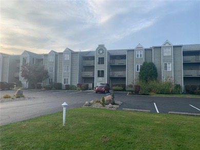 Lake Condo Off Market in Conneaut Lake, Pennsylvania