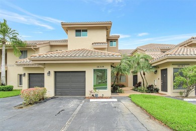 Weston Lakes Area Townhome/Townhouse For Sale in Weston Florida