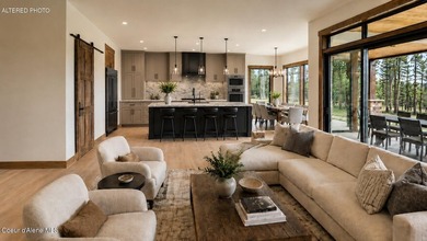 Welcome to the gated ''Estates at Waterstone'', where luxury - photo 3