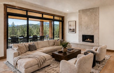 Welcome to the gated ''Estates at Waterstone'', where luxury - photo 4