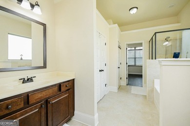 MAJOR PRICE IMPROVEMENT! NOW OFFERED AT $619,000! Exceptional - photo 12