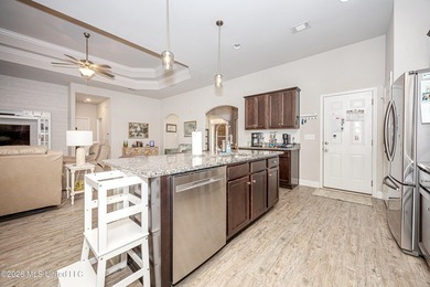 Newly reduced price as of 5/18!! Welcome home to this beautiful - photo 20