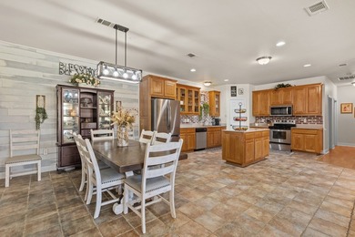SELLER IS OFFERING $10,000 IN BUYER CONCESSIONS! Enjoy - photo 23