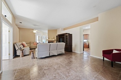 Welcoming double-door entry and open layout Bright kitchen - photo 5