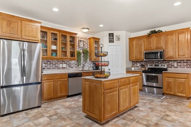 SELLER IS OFFERING $10,000 IN BUYER CONCESSIONS! Enjoy - photo 27