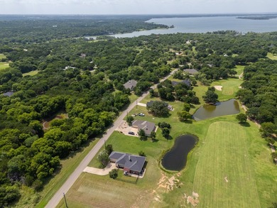 SELLER IS OFFERING $10,000 IN BUYER CONCESSIONS! Enjoy - photo 31