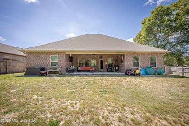 Newly reduced price as of 5/18!! Welcome home to this beautiful - photo 48