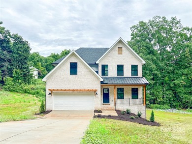 Lake Home For Sale in Mooresville, North Carolina