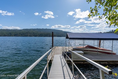 Experience exceptional waterfront living on the coveted shores - photo 4